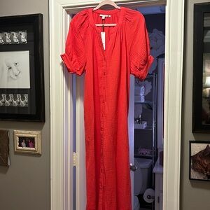 Salmon Gauge maxi dress with side pockets! Size 10